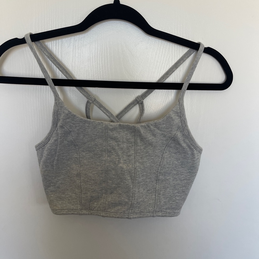 3 workout tank tops - Picture 6 of 6
